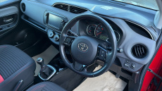 Toyota Yaris 1.33 VVT-i Sport 5dr Petrol Hatchback